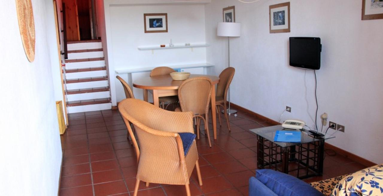 Residence Portolaconia Appartamenti Каниджоне Стая снимка