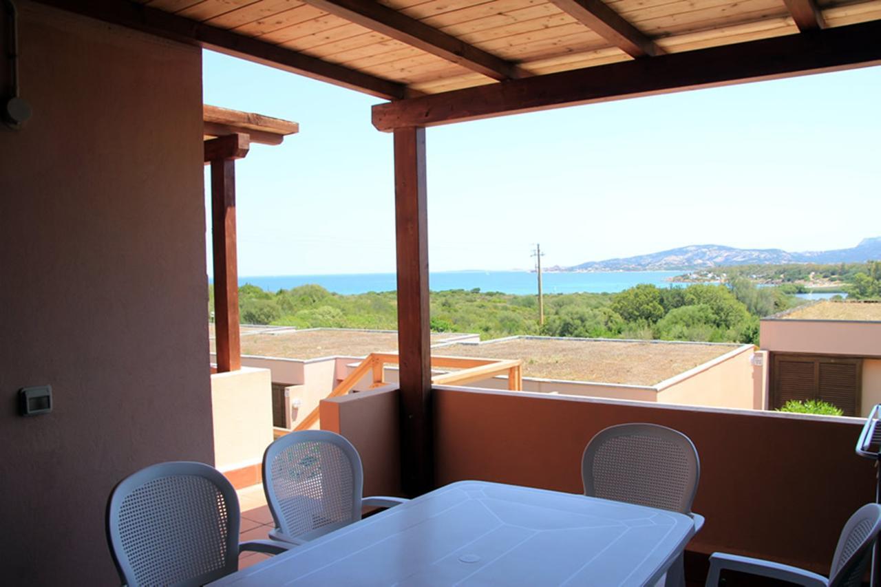 Residence Portolaconia Appartamenti Каниджоне Стая снимка