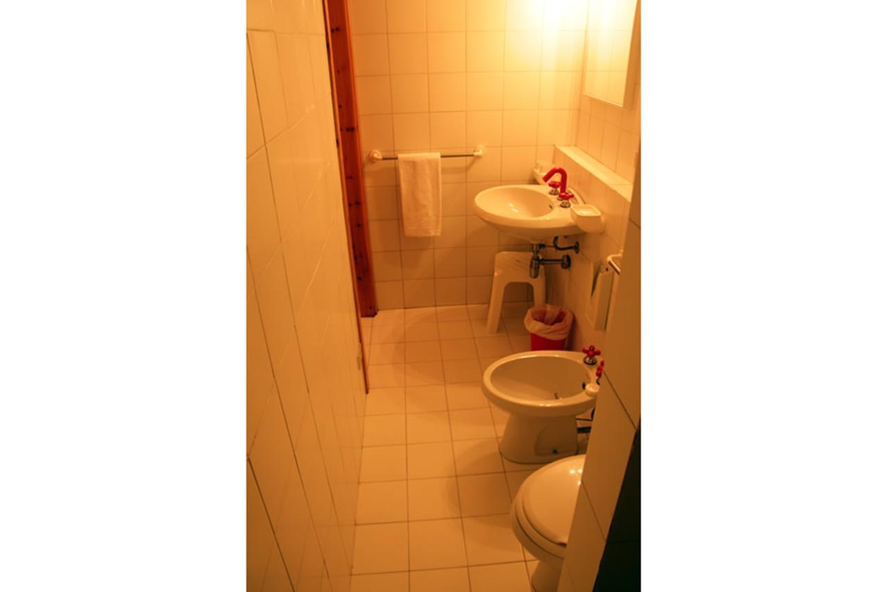 Residence Portolaconia Appartamenti Каниджоне Стая снимка